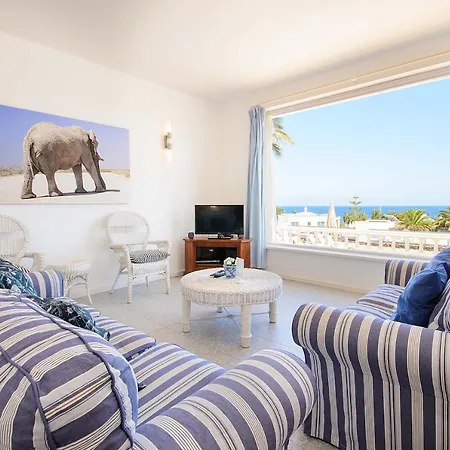 La Casa Del Puerto, * פוארטו קאלרו